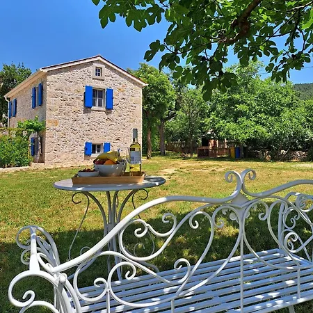 Laura - Away From Villa Labin (Istria)
